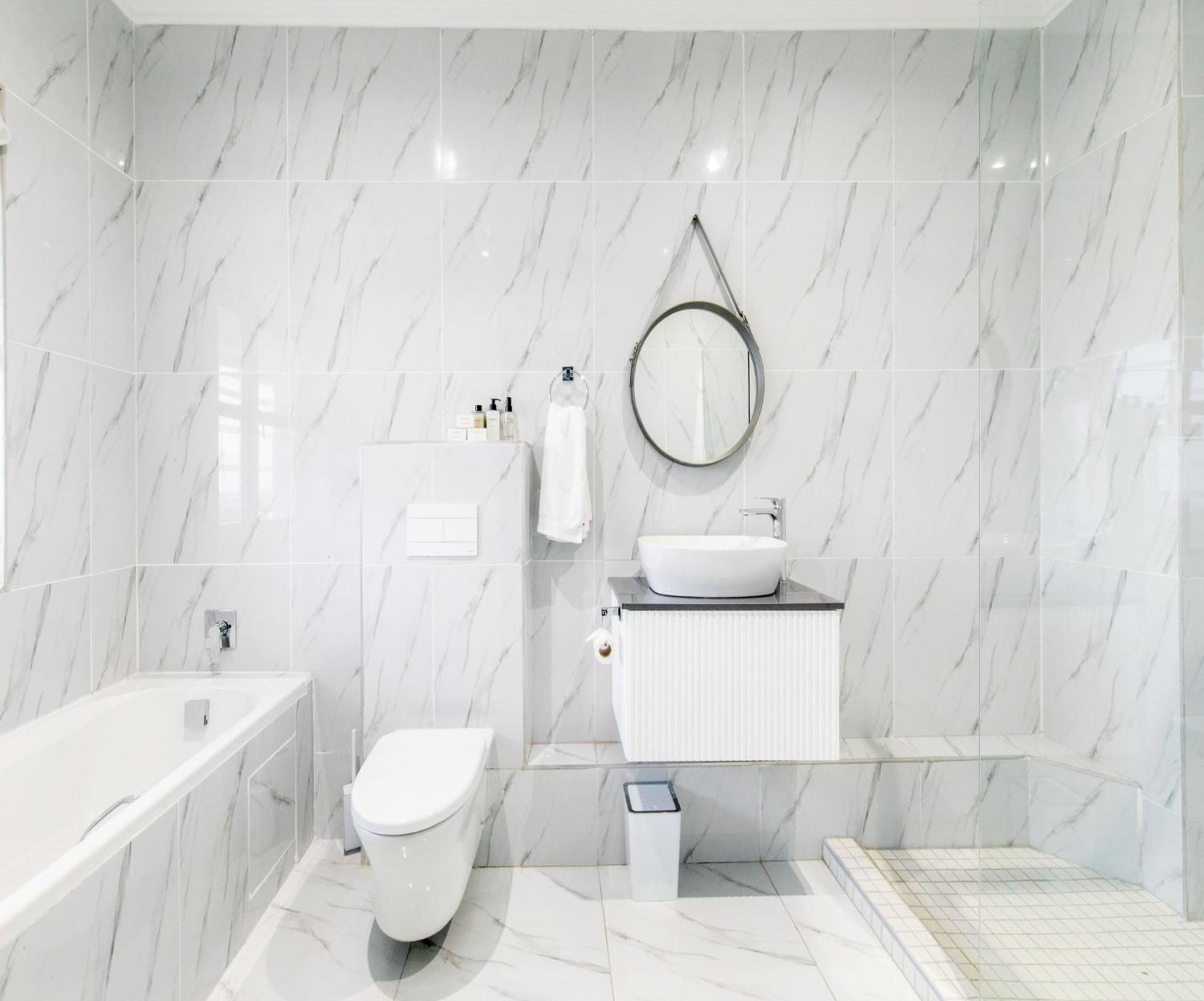 Dolphin Bay Boutique Hotel And Spa Πορτ Ελίζαμπεθ Εξωτερικό φωτογραφία