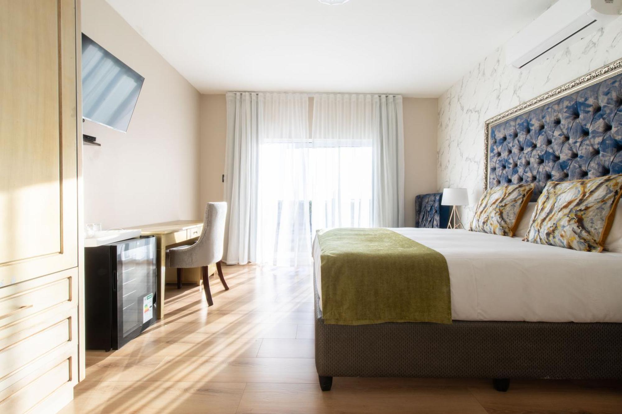 Dolphin Bay Boutique Hotel And Spa Πορτ Ελίζαμπεθ Εξωτερικό φωτογραφία