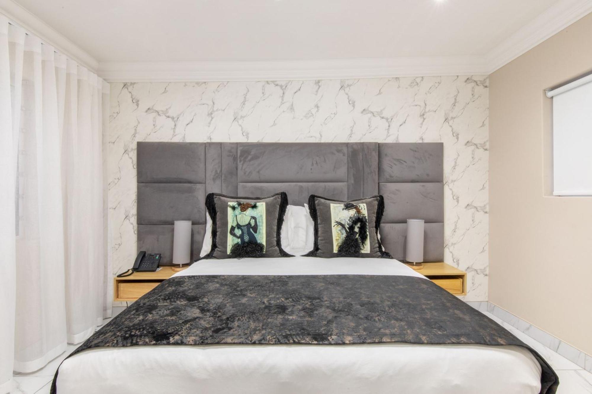 Dolphin Bay Boutique Hotel And Spa Πορτ Ελίζαμπεθ Εξωτερικό φωτογραφία