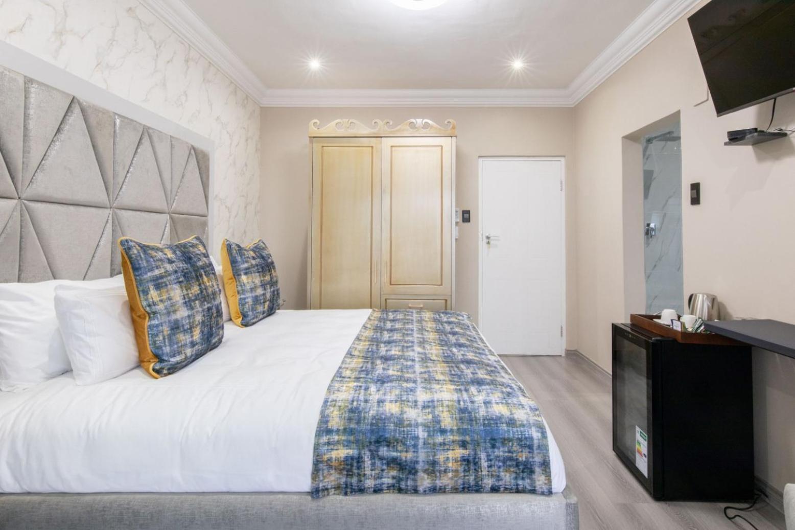 Dolphin Bay Boutique Hotel And Spa Πορτ Ελίζαμπεθ Εξωτερικό φωτογραφία