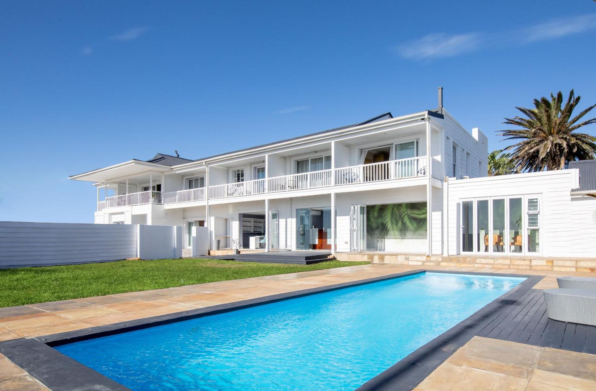 Dolphin Bay Boutique Hotel And Spa Πορτ Ελίζαμπεθ Εξωτερικό φωτογραφία