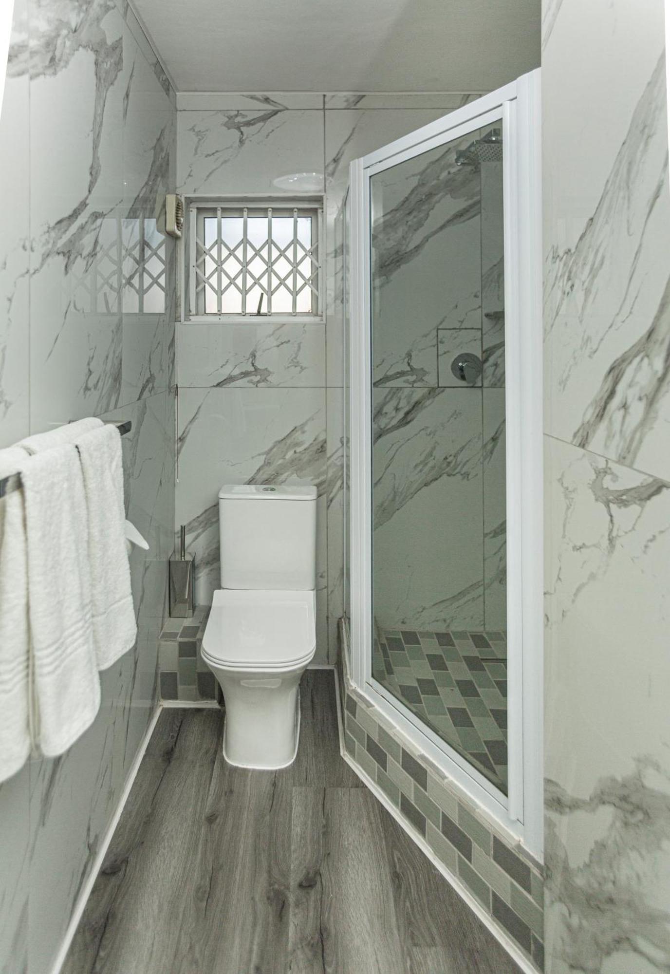 Dolphin Bay Boutique Hotel And Spa Πορτ Ελίζαμπεθ Εξωτερικό φωτογραφία